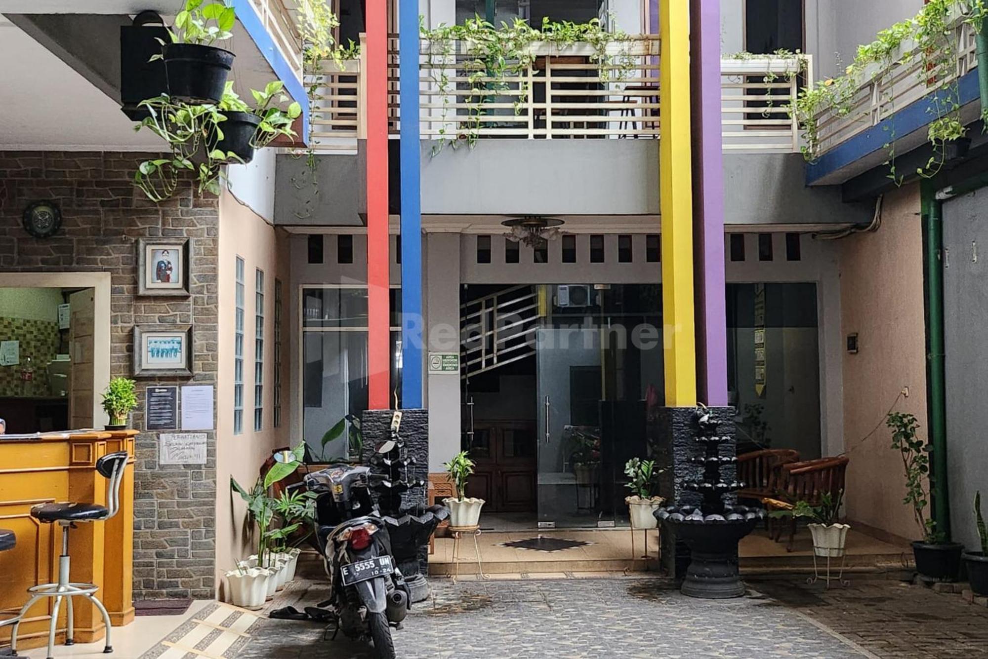 Puspita Homestay Mitra Reddoorz Bekasi Kültér fotó